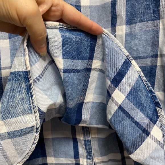 Staccato women's Large Button Down Blouse Blue plaid button Inverted Fabric - Picture 13 of 13